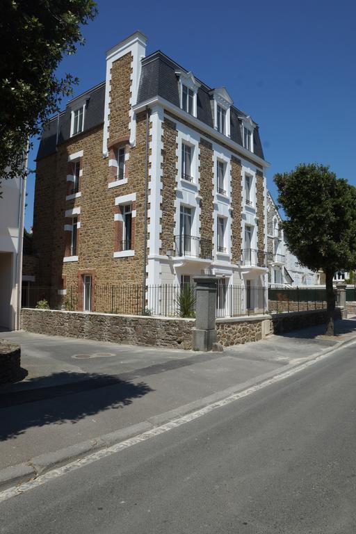 Villa des Thermes Saint-Malo Esterno foto