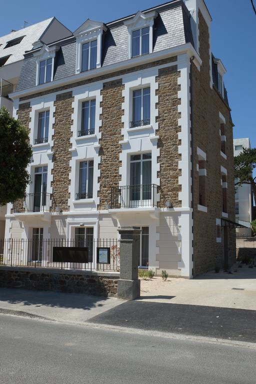 Villa des Thermes Saint-Malo Esterno foto